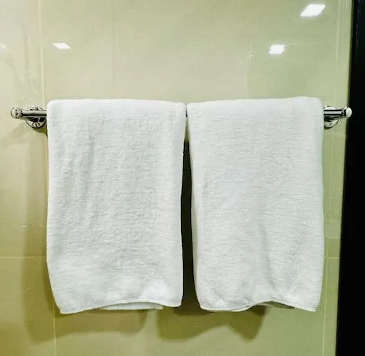10f Luxury 1br At Park Mckinley West Near Venice Mall * Manila